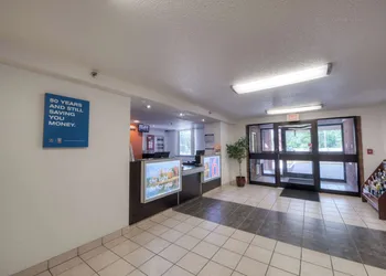 Motel 6 New Haven - Branford, CT hotel thumbnail 4