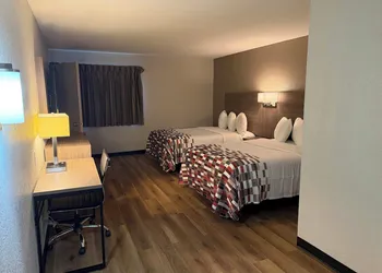 Red Roof Inn Kokomo hotel thumbnail 7