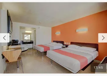 Motel 6 San Antonio, TX - Fort Sam Houston hotel thumbnail 5