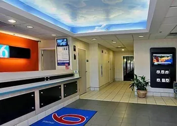Motel 6 Milan, OH - Sandusky hotel thumbnail 2