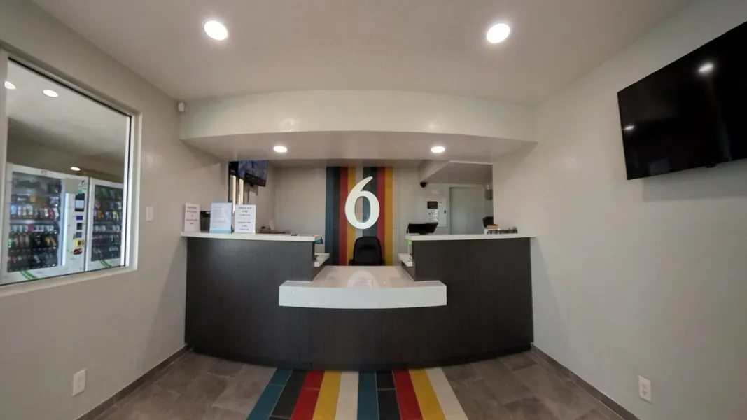 Motel 6 Conroe, TX hotel detail image 2