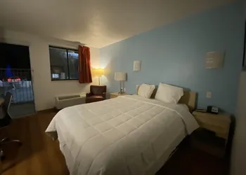 Loyalty Inn Tallahassee hotel thumbnail 6