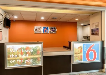 Motel 6 Newport, TN hotel thumbnail 2