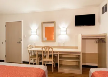 Motel 6 Newport, TN hotel thumbnail 6