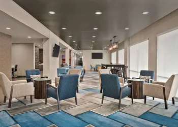 La Quinta Inn & Suites by Wyndham San Bernardino hotel thumbnail 3