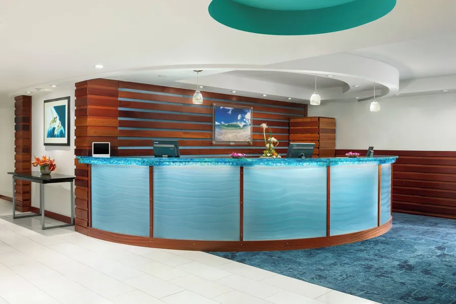 Courtyard by Marriott Waikiki Beach hotel detail image 2