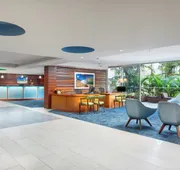Courtyard by Marriott Waikiki Beach hotel detail image 3