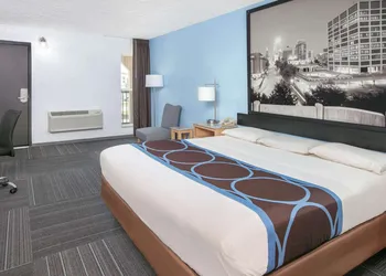 Super 8 by Wyndham City of Moore hotel thumbnail 6