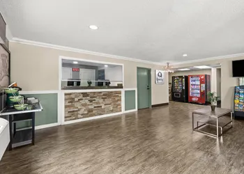 Quality Inn Atlanta Airport - Central hotel thumbnail 6