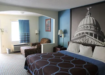 Howard Johnson by Wyndham Vicksburg hotel thumbnail 5