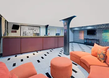 Super 8 by Wyndham Hermitage Nashville hotel thumbnail 2