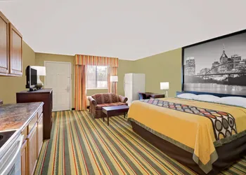 Super 8 by Wyndham Hermitage Nashville hotel thumbnail 4