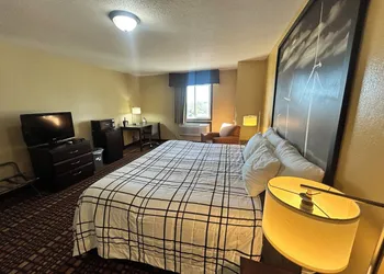 Relax Inn hotel thumbnail 7