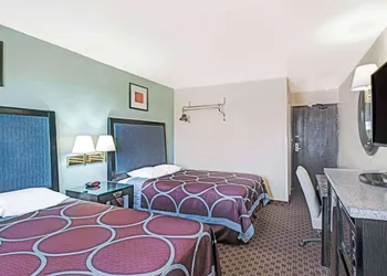 Super 8 by Wyndham Sacramento/Florin Rd hotel thumbnail 3