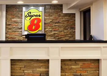 Super 8 by Wyndham Ringgold/Chattanooga Area hotel thumbnail 3