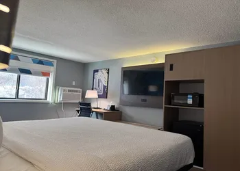 Baymont by Wyndham Mankato hotel thumbnail 6