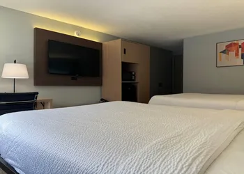 Baymont by Wyndham Mankato hotel thumbnail 8