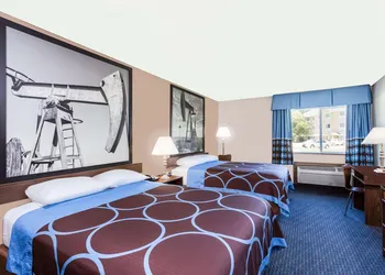 Super 8 by Wyndham El Dorado hotel thumbnail 4
