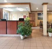 Super 8 by Wyndham Niagara Falls NY hotel detail image 3