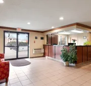 Super 8 by Wyndham Niagara Falls NY hotel detail image 4