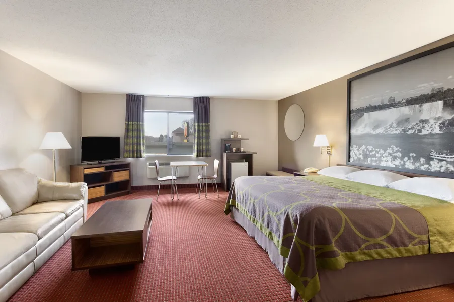Super 8 by Wyndham Niagara Falls NY hotel detail image 6