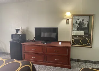 Super 8 by Wyndham Amarillo Central TX hotel thumbnail 8