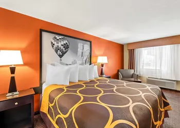 Super 8 by Wyndham Marana/Tucson Area hotel thumbnail 7