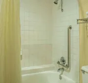 Super 8 by Wyndham San Marcos hotel detail image 7