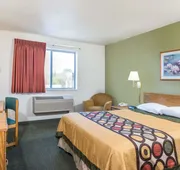 Super 8 by Wyndham West Middlesex/Sharon Area hotel detail image 4
