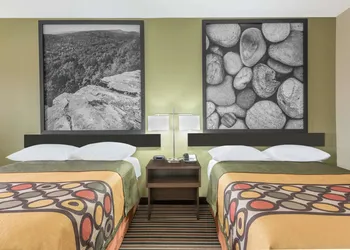 Super 8 by Wyndham Bryant Little Rock Area hotel thumbnail 6