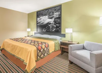 Super 8 by Wyndham Bryant Little Rock Area hotel thumbnail 7