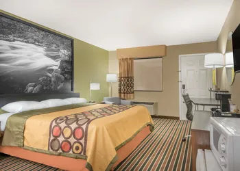 Super 8 by Wyndham Bryant Little Rock Area hotel thumbnail 8