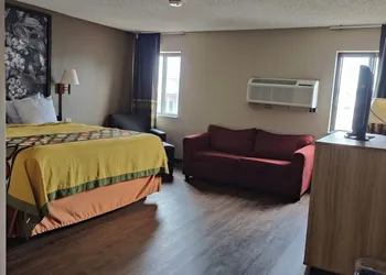 Super 8 by Wyndham Kutztown/Allentown Area hotel thumbnail 5