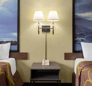 Super 8 by Wyndham Hagerstown I-70 hotel detail image 3