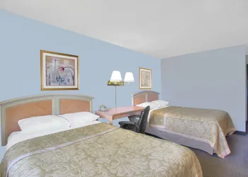 Super 8 by Wyndham Augusta hotel thumbnail 5