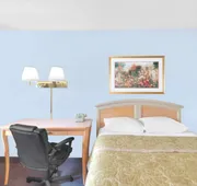 Super 8 by Wyndham Augusta hotel detail image 7