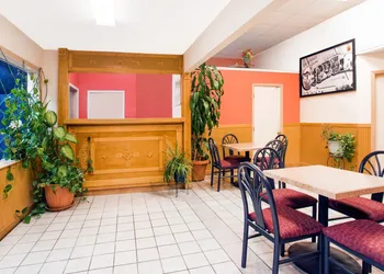 Americas Best Value Inn Darien hotel thumbnail 2