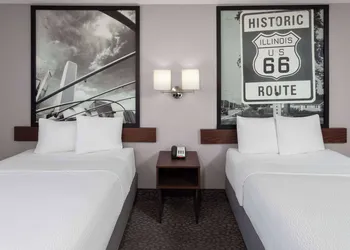 Super 8 by Wyndham Romeoville Bolingbrook hotel thumbnail 7
