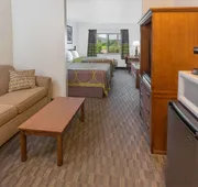 Super 8 by Wyndham Central Pt Medford hotel detail image 5