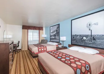 Super 8 by Wyndham Claremore OK hotel thumbnail 8