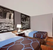 Super 8 by Wyndham Fayetteville hotel detail image 5