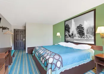 Super 8 by Wyndham Harrisburg Hershey West hotel thumbnail 6