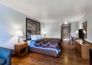 Super 8 by Wyndham Cobleskill NY hotel thumbnail 4