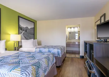 Motel 6 Forsyth, GA – Tift College hotel thumbnail 6