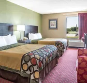 Super 8 by Wyndham Troy IL/St. Louis Area hotel detail image 5