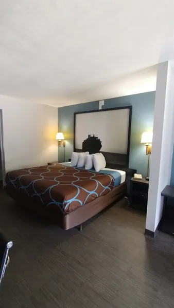 Super 8 by Wyndham Dania/Fort Lauderdale Arpt hotel detail image 6