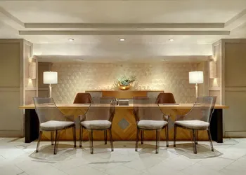 The Huntley Hotel hotel thumbnail 3