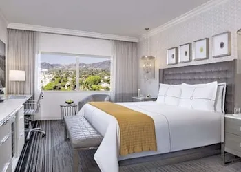 The Huntley Hotel hotel thumbnail 8