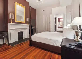 Maison St Charles hotel thumbnail 6