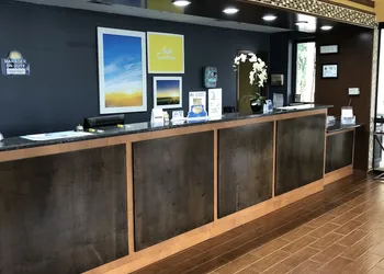 Days Inn by Wyndham Fayetteville-South/I-95 Exit 49 hotel thumbnail 2
